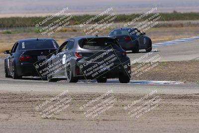 media/Oct-04-2025-OnGrid (Sat) [[44bd565ffa]]/Pink Group/Grapevine/